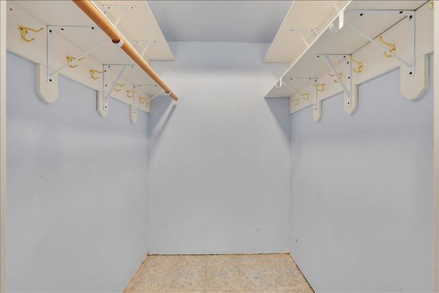 6787 Hidden Woods DR, Roanoke, VA 24018