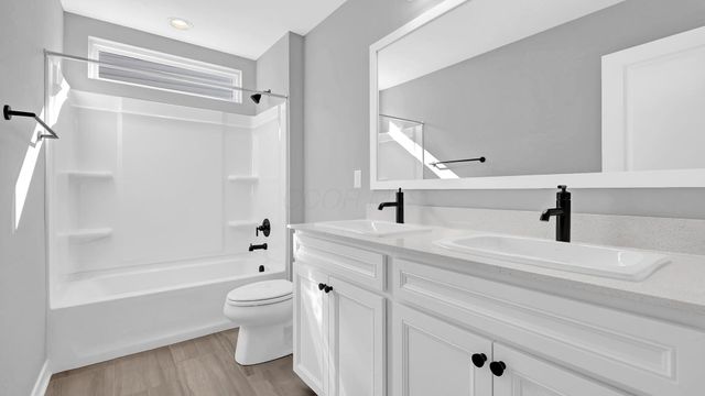 3777 Shoal Way, Powell, OH 43065