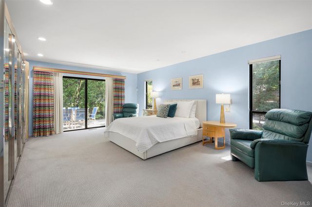 132 Barton Road, White Plains, NY 10605