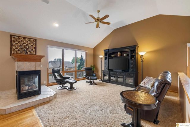 14639 Ernst Street, Bennington, NE 68007