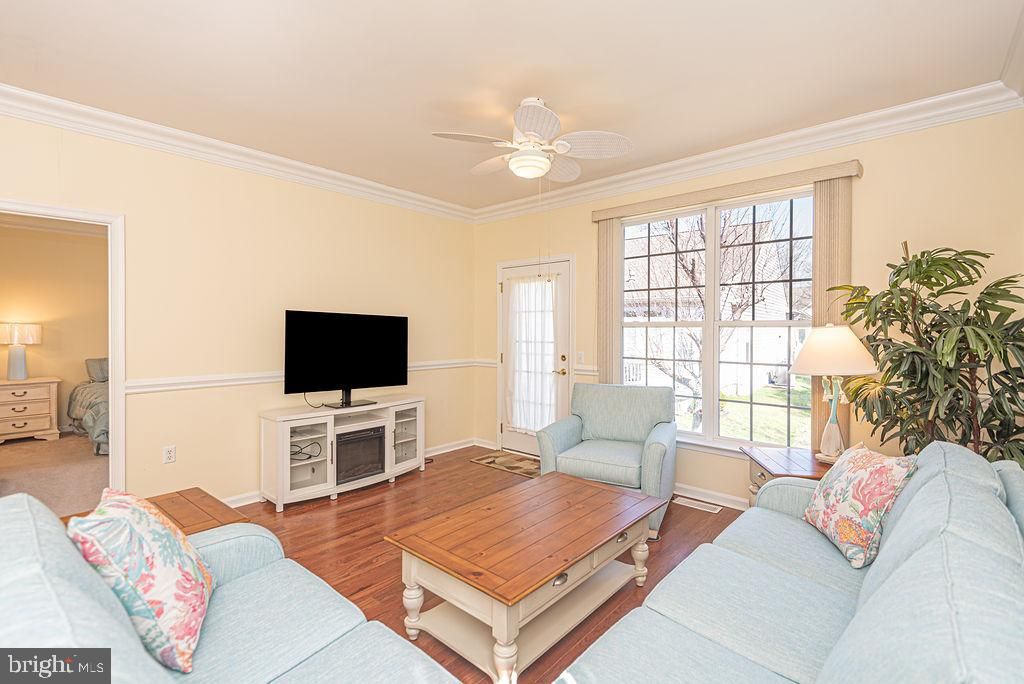 Image 31 of property listing at 11531 MANKLIN CREEK RD, Ocean Pines, MD 21811