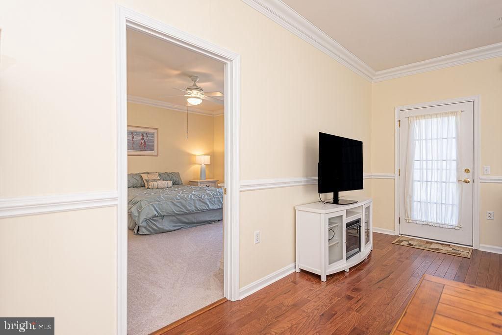 Image 32 of property listing at 11531 MANKLIN CREEK RD, Ocean Pines, MD 21811