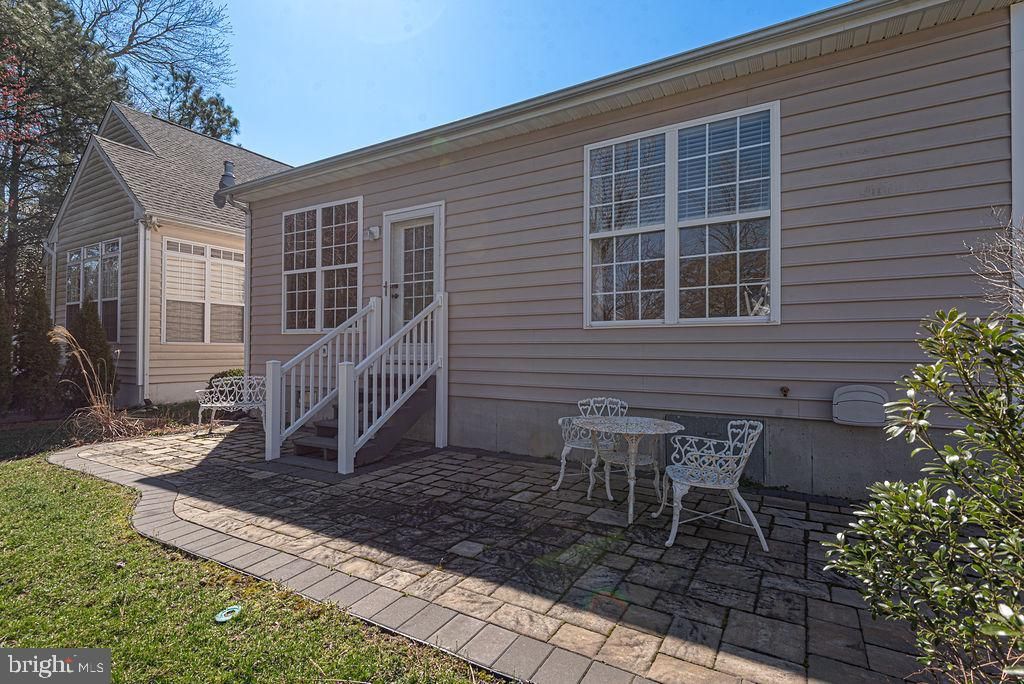 Image 45 of property listing at 11531 MANKLIN CREEK RD, Ocean Pines, MD 21811