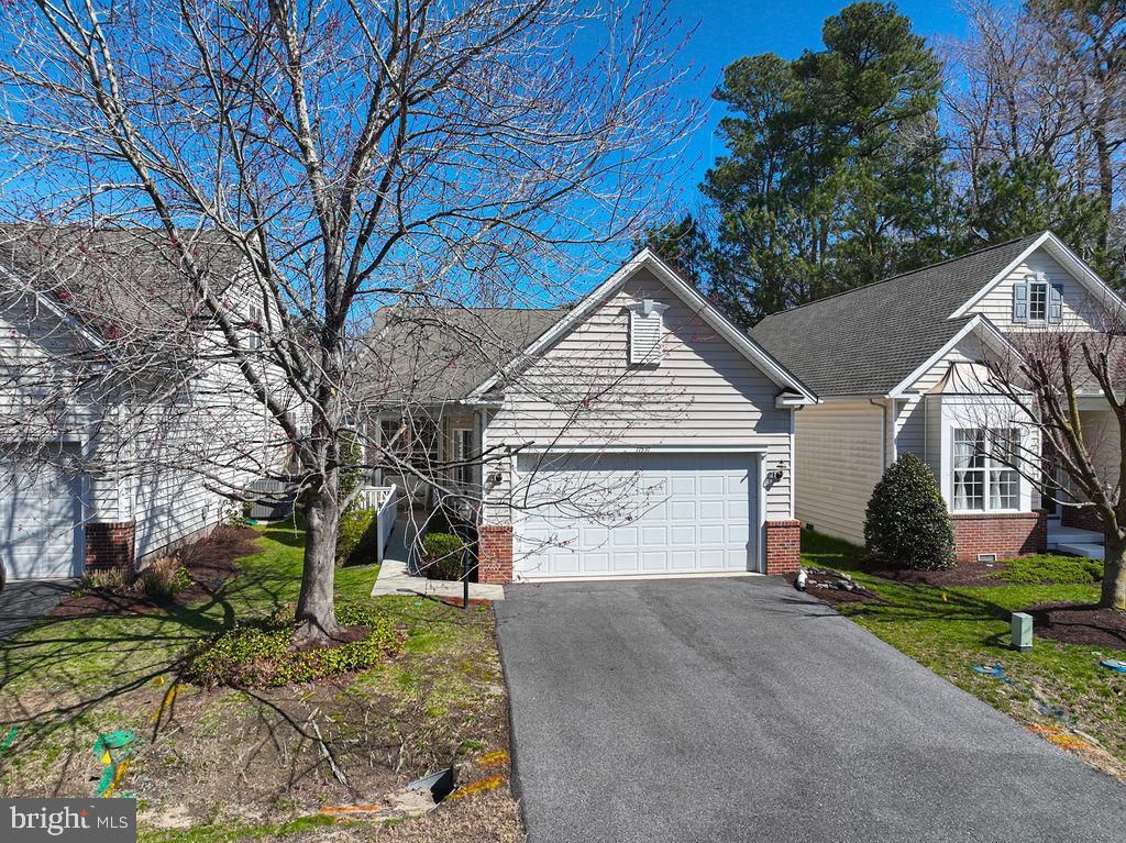 Image 84 of property listing at 11531 MANKLIN CREEK RD, Ocean Pines, MD 21811