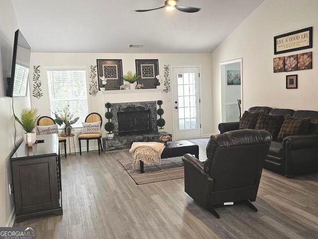 2277 NE Grassy Springs Court, Conyers, GA 30012