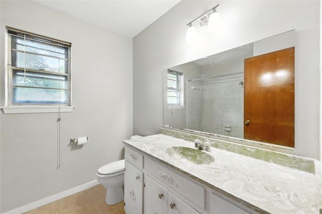 707 Center ST, Lockhart, TX 78644