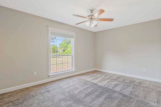 6069 Oglesbey Rd, Milton, FL 32570