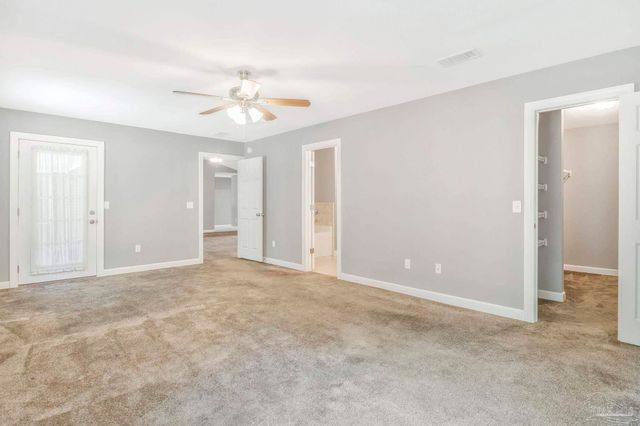 6069 Oglesbey Rd, Milton, FL 32570