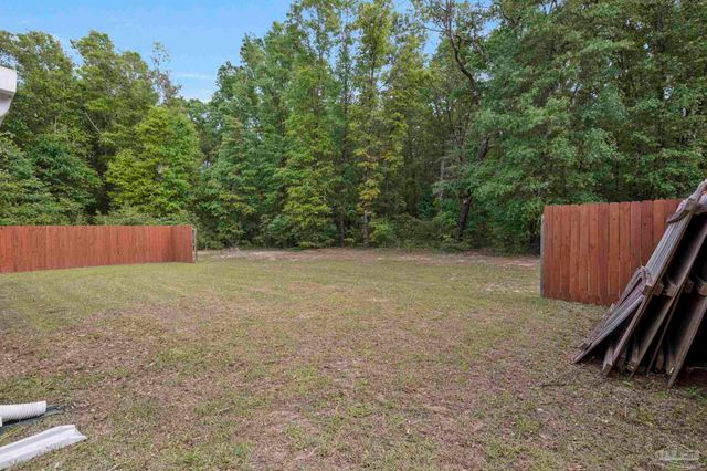 6069 Oglesbey Rd, Milton, FL 32570