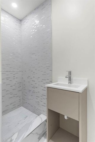 3973 NE 167th St 12, North Miami Beach, FL 33160