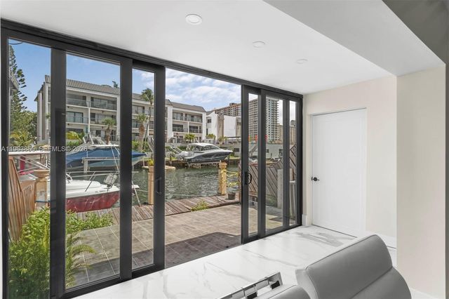 3973 NE 167th St 12, North Miami Beach, FL 33160