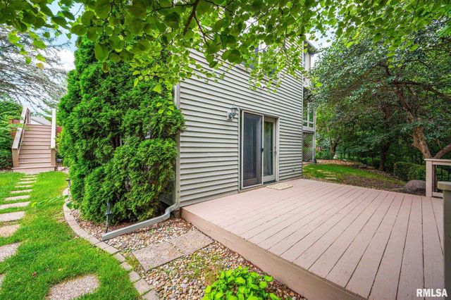2816 W WILLOW RIDGE Circle, Peoria, IL 61614