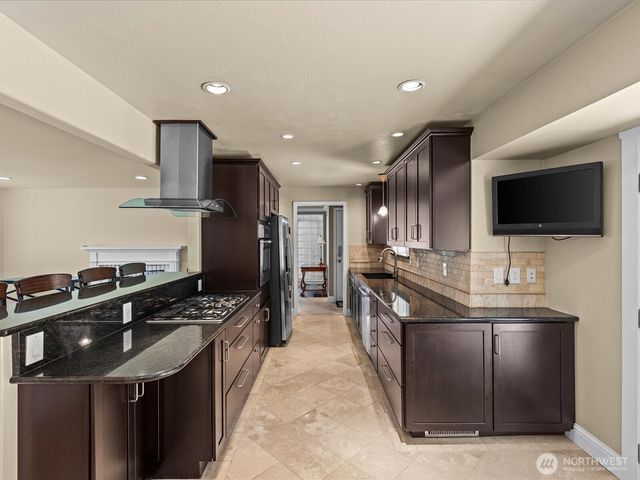10610 NE 190th Street, Bothell, WA 98011