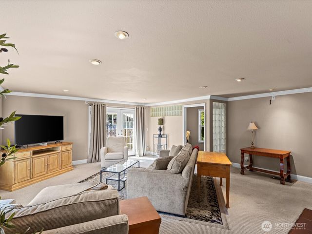 10610 NE 190th Street, Bothell, WA 98011