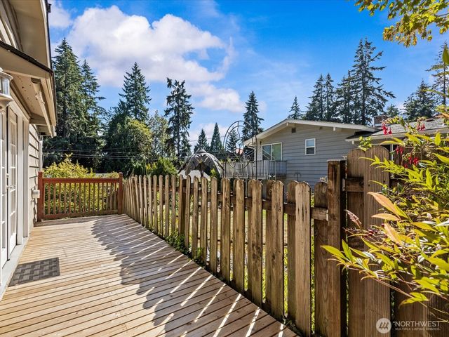 10610 NE 190th Street, Bothell, WA 98011
