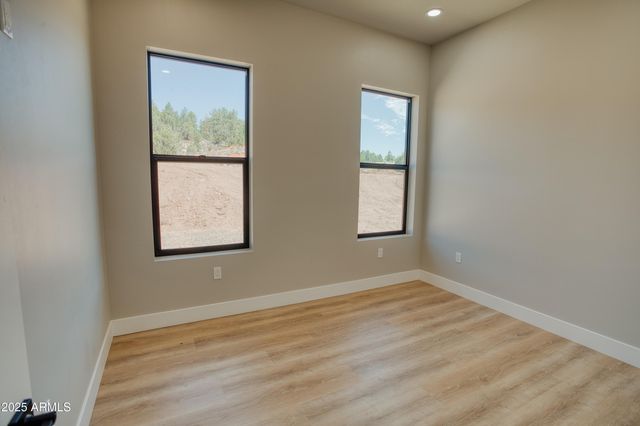 4660 West Tatanka Loop --, Show Low, AZ 85901