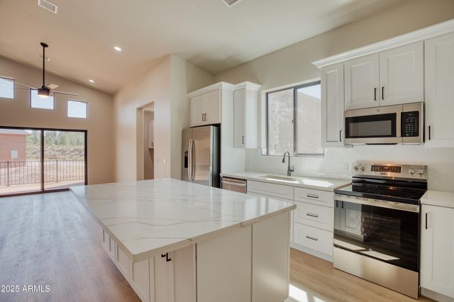 4660 West Tatanka Loop --, Show Low, AZ 85901