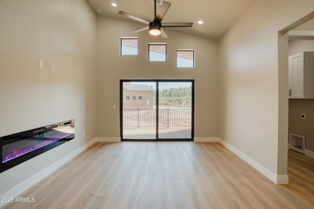 4660 West Tatanka Loop --, Show Low, AZ 85901