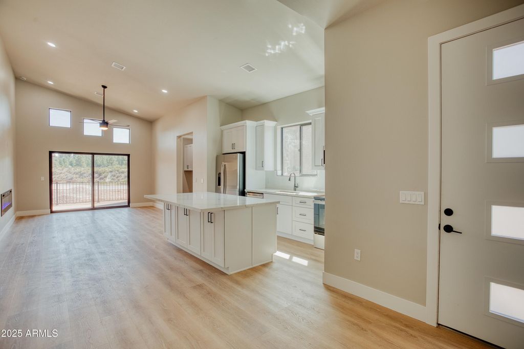 4660 West Tatanka Loop --, Show Low, AZ 85901