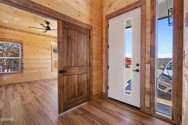 1568 Rainbow Ridge Way, Sevierville, TN 37862