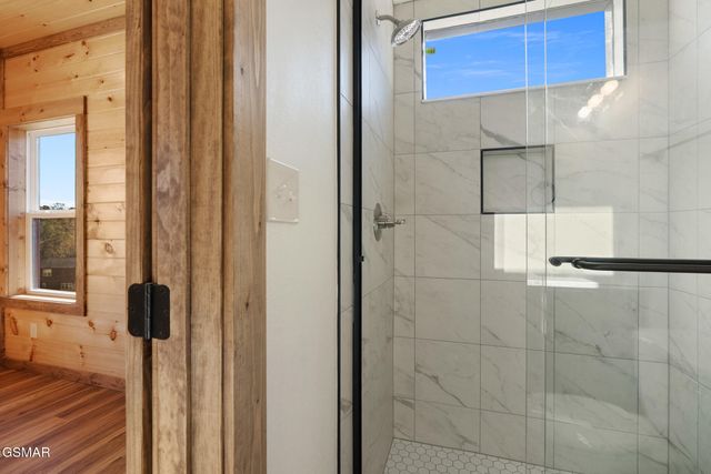 1568 Rainbow Ridge Way, Sevierville, TN 37862