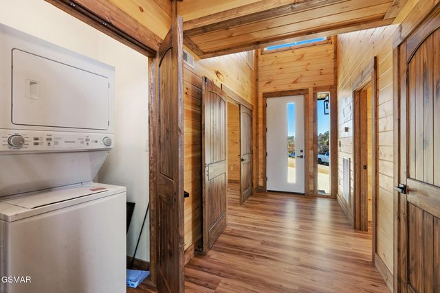 1568 Rainbow Ridge Way, Sevierville, TN 37862