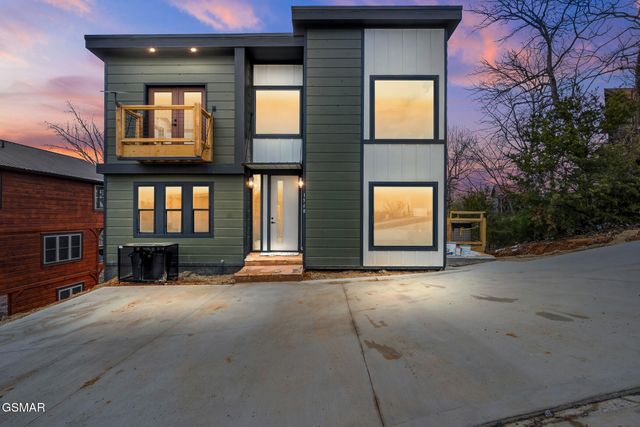 1568 Rainbow Ridge Way, Sevierville, TN 37862