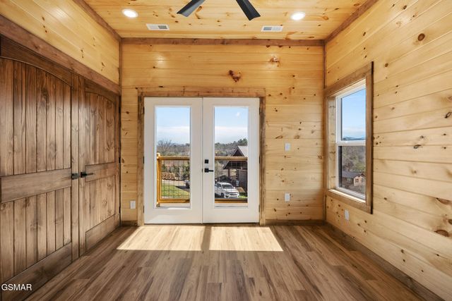 1568 Rainbow Ridge Way, Sevierville, TN 37862