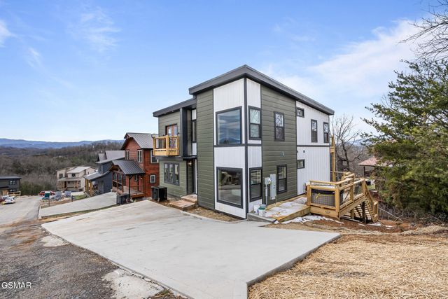 1568 Rainbow Ridge Way, Sevierville, TN 37862