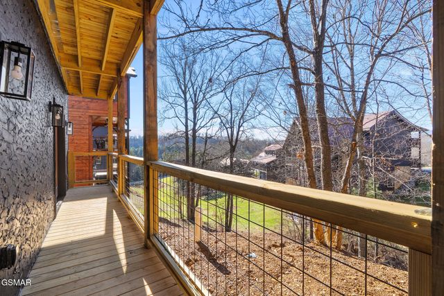 1568 Rainbow Ridge Way, Sevierville, TN 37862
