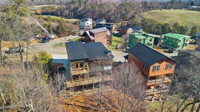 1568 Rainbow Ridge Way, Sevierville, TN 37862
