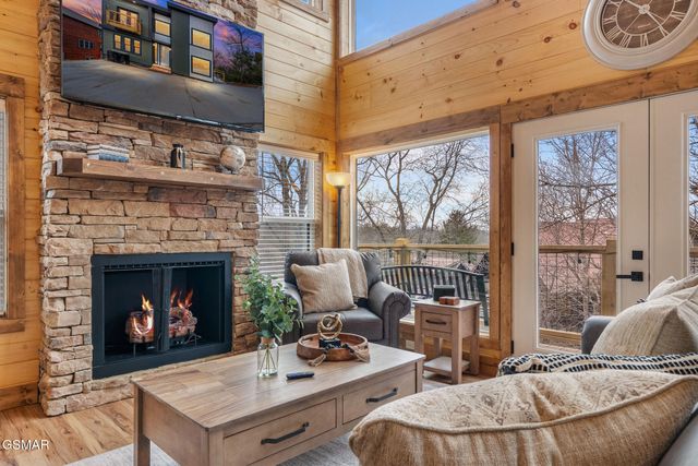 1568 Rainbow Ridge Way, Sevierville, TN 37862