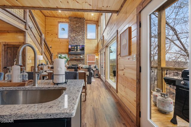 1568 Rainbow Ridge Way, Sevierville, TN 37862