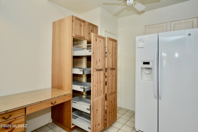 1021 W Camino Sagasta, Green Valley, AZ 85622