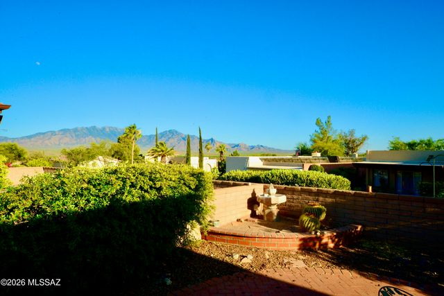 1021 W Camino Sagasta, Green Valley, AZ 85622