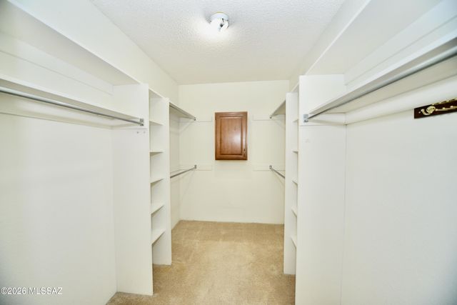 1021 W Camino Sagasta, Green Valley, AZ 85622