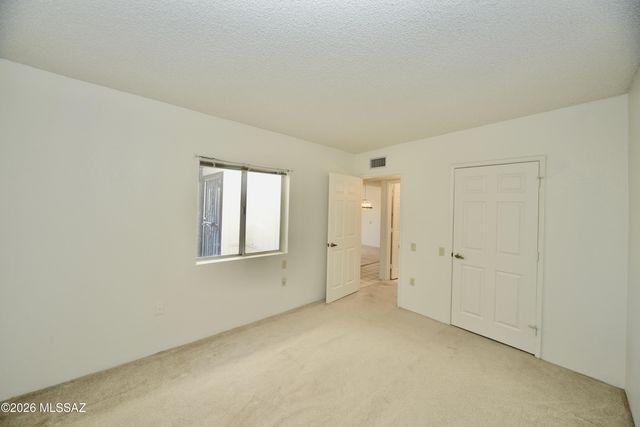 1021 W Camino Sagasta, Green Valley, AZ 85622