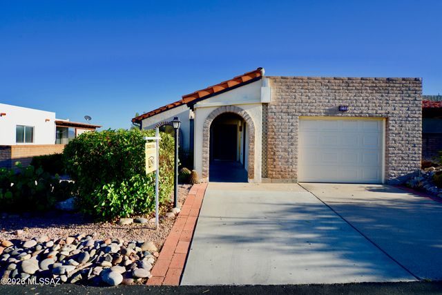 1021 W Camino Sagasta, Green Valley, AZ 85622