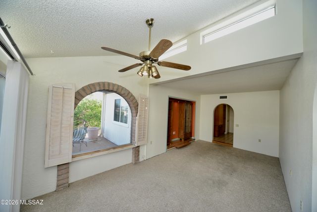 1021 W Camino Sagasta, Green Valley, AZ 85622