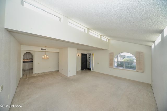 1021 W Camino Sagasta, Green Valley, AZ 85622