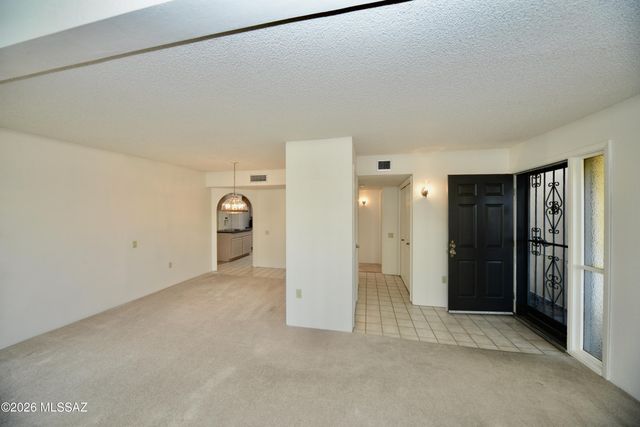 1021 W Camino Sagasta, Green Valley, AZ 85622