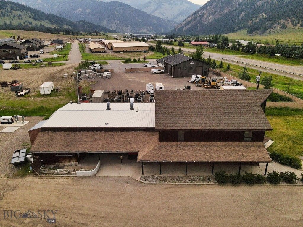 46651 Gallatin, Gallatin Gateway, MT 59730 photo 4