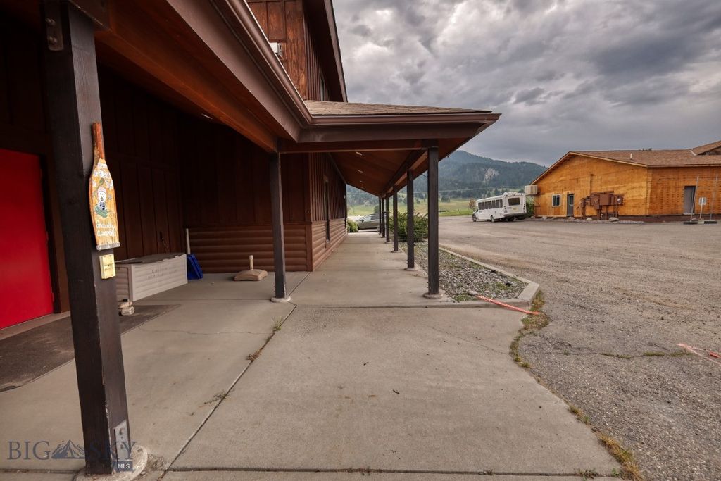 46651 Gallatin, Gallatin Gateway, MT 59730 photo 7