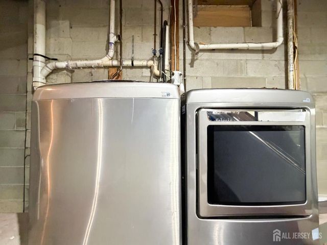 7 3rd Avenue, Piscataway, NJ 08854