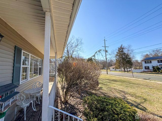 7 3rd Avenue, Piscataway, NJ 08854