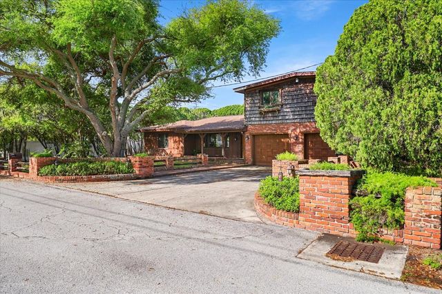 1488 LACONIA DRIVE E, Clearwater, FL 33764