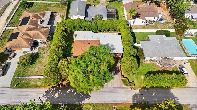 1488 LACONIA DRIVE E, Clearwater, FL 33764