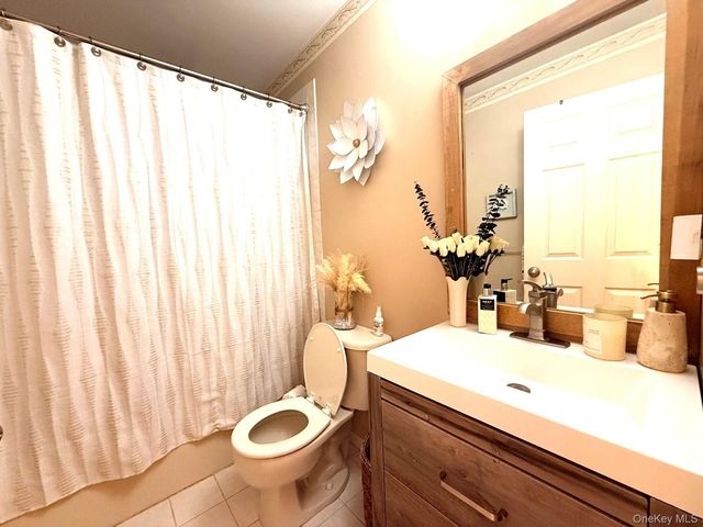 27 Grosso Court, Montgomery, NY 12549