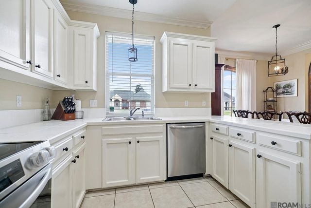 10305 Springpark Ave, Baton Rouge, LA 70810