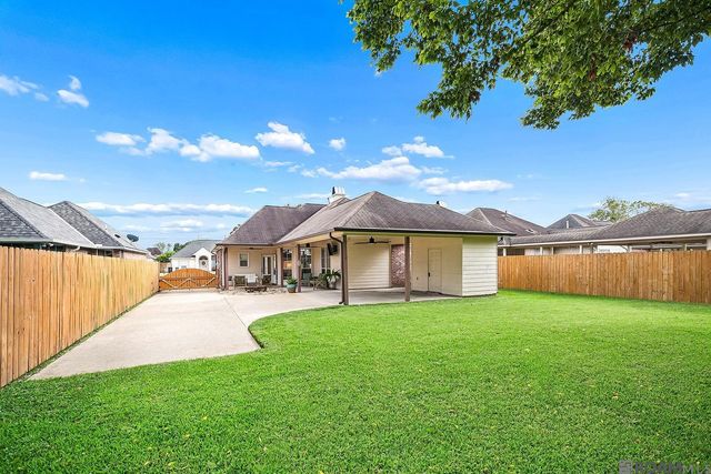 10305 Springpark Ave, Baton Rouge, LA 70810
